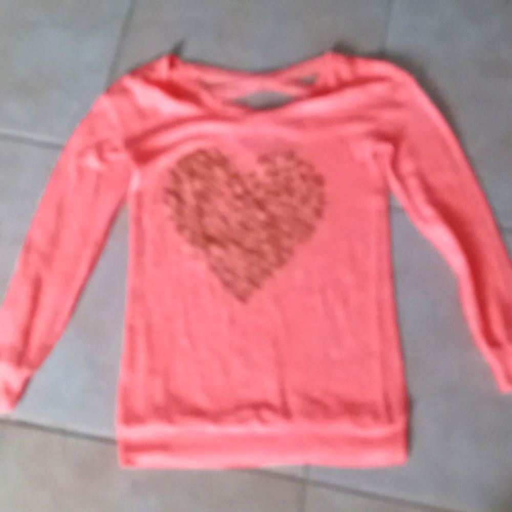 pink long sleeve t shirt